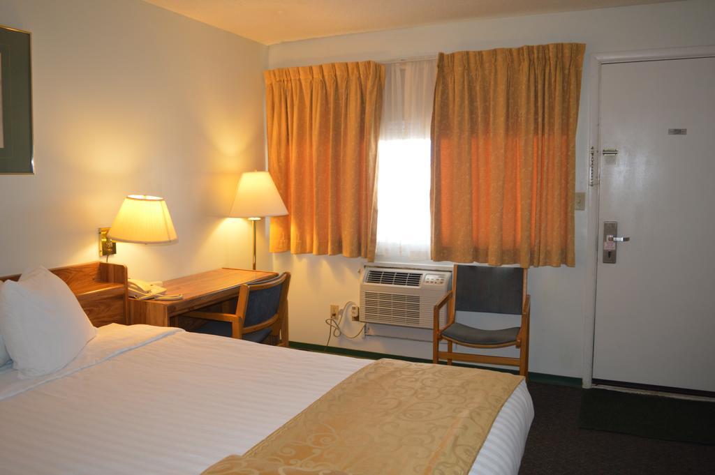 Circle 5 Motel Olds Camera foto
